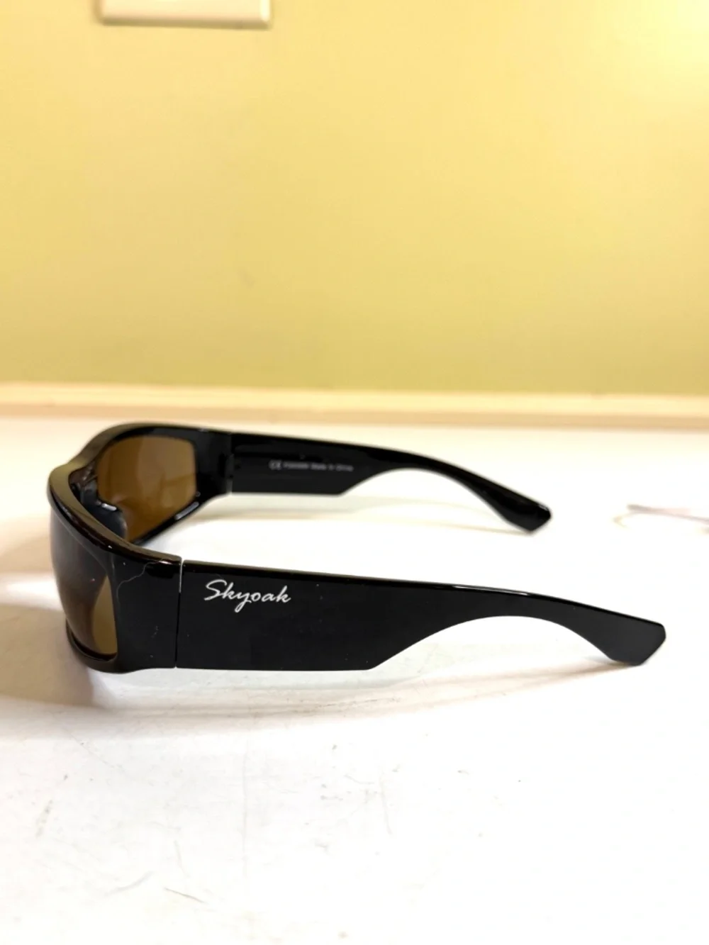 Women Or Mens Wrap Around Bifocal Reading Sunglasses 2 Pair 2.0 Diopter
